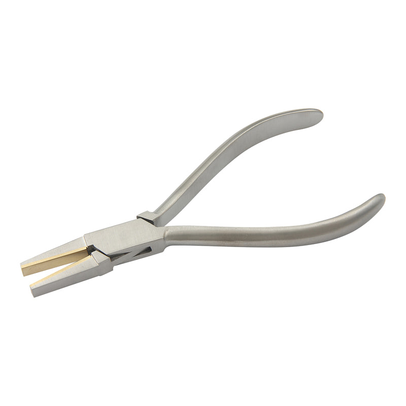 Flat nose with brass jaws